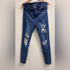 American Eagle  Hi-Rise Jegging
